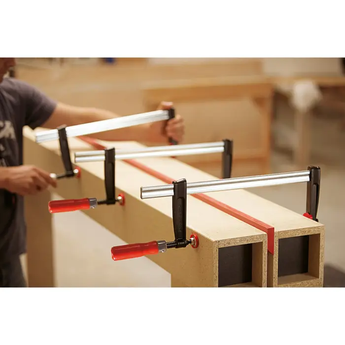 bessey-screw-clamp-tpn-be-200100-malleable-cast-iron-61754-tpn20be-w.webp