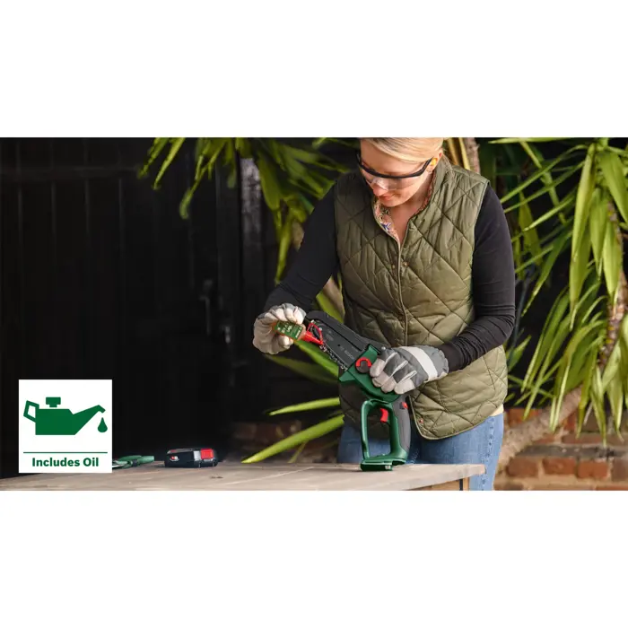 bosch-cordless-chainsaw-easychain-18v-15-7-18volt-electric-c-58210-06008b8900-w.webp
