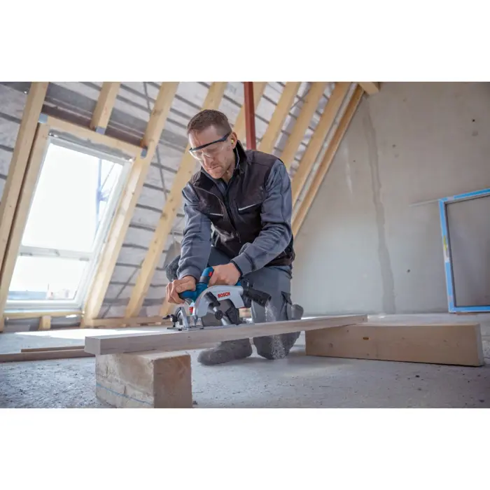 bosch-cordless-circular-saw-gks-18v-57-2-professional-solo-b-3771-06016c1100-w.webp