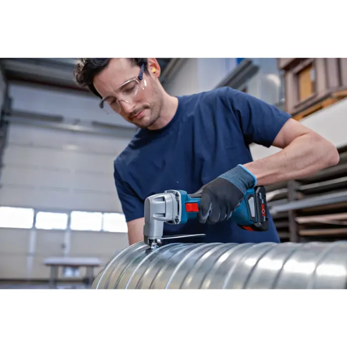 bosch-cordless-metal-scissors-gsc-18v-16-e-professional-solo-99084-0601926300-w.webp