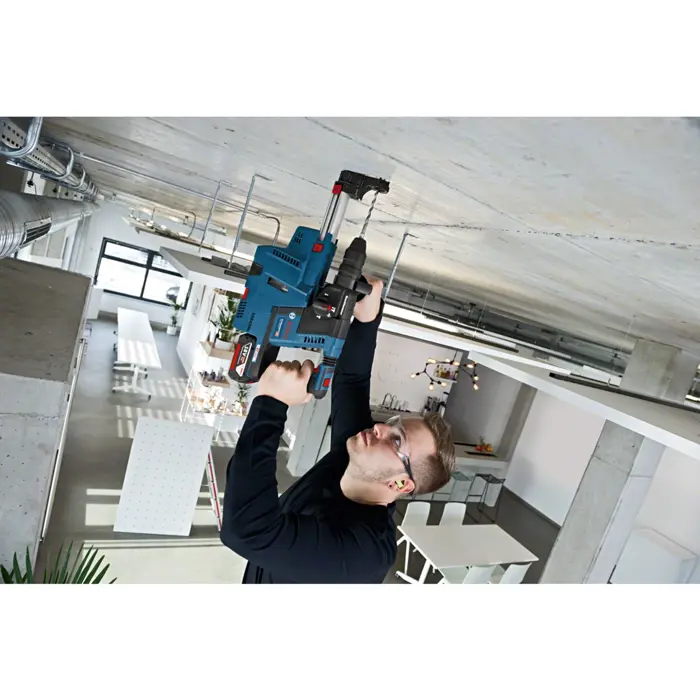 bosch-cordless-rotary-hammer-gbh-18-v-26-professional-blue-l-53034-611909001-w.webp