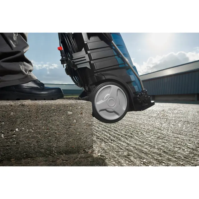 bosch-high-pressure-cleaner-ghp-5-75-professional-blue-black-43867-0600910700-w.webp