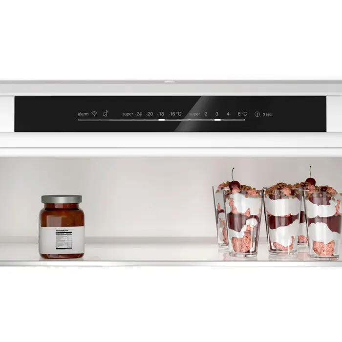 bosch-kbn96vfe0-series-4-fridge-freezer-combination-78143-kbn96vfe0-w.webp