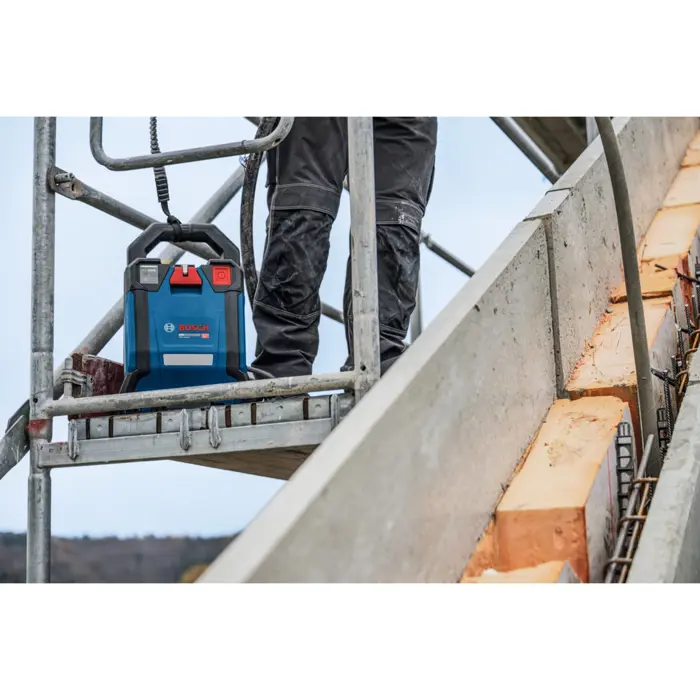bosch-powertools-gpu18v2di-wireless-high-frequency-concrete--45627-06019p9000-w.webp