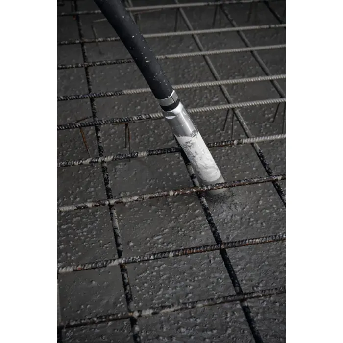 bosch-powertools-pro-gdi50-65d-concrete-vibrator-blackblue-5-73684-06019p9200-w.webp