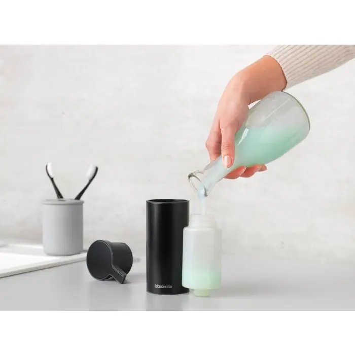 brabantia-soap-dish-matte-black-72941-e0003206.webp