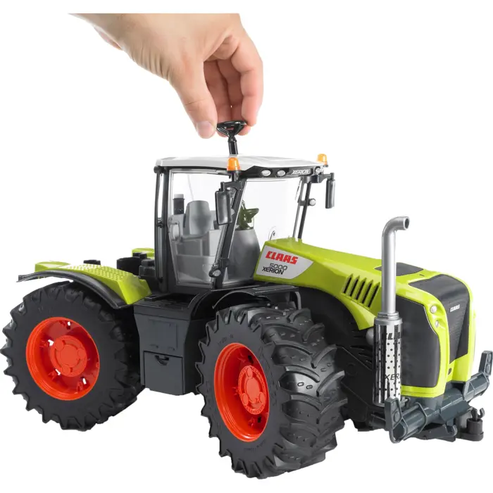 bruder-professional-series-claas-xerion-5000-03015-90207-03015-w.webp