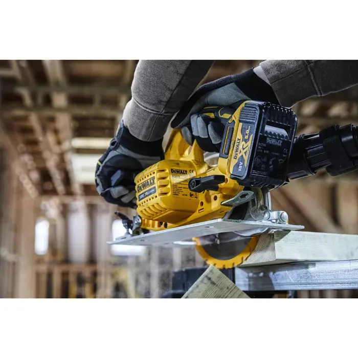 dewalt-cordless-circular-saw-dcs570nt-18-volts-yellowblack-w-19675-dcs570nt-xj-w.webp