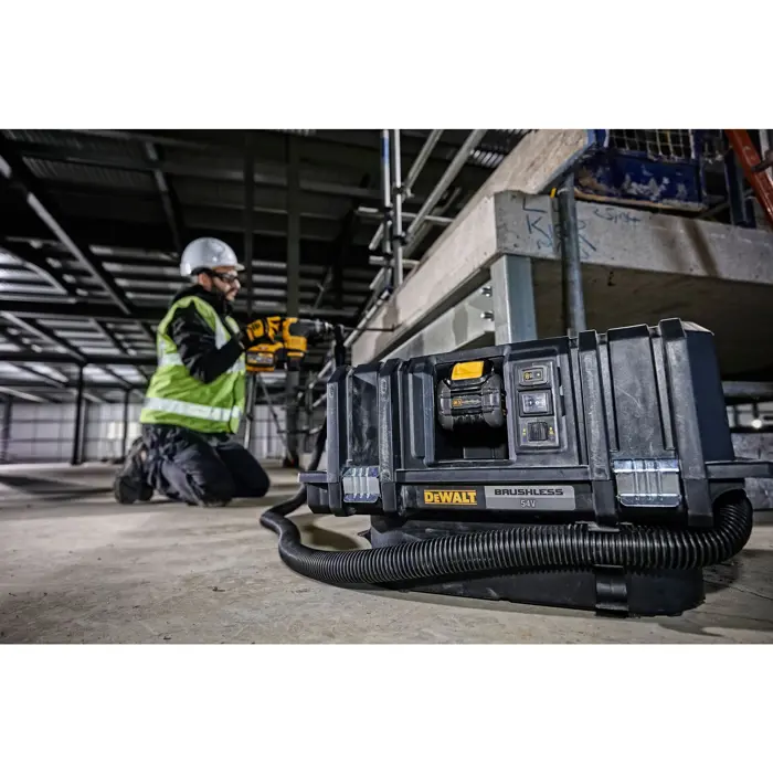dewalt-dcv586mk-wet-dry-vacuum-cleaner-black-without-battery-23614-dcv586mk-xj-w.webp