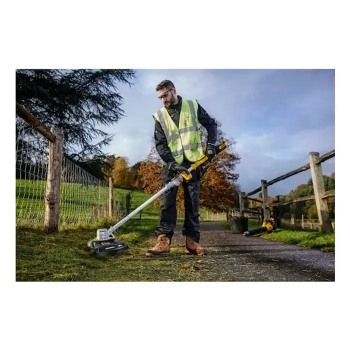 dewalt-podkaszarka-18v-1x50ah-bezszczotkowa-dcmst561p1-97101-wlononwcr0398.webp