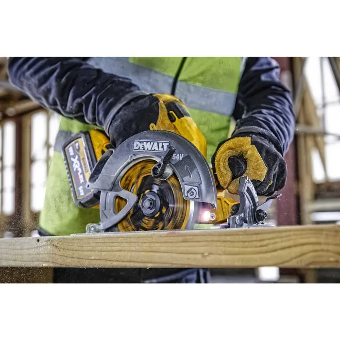 dewalt-xr-flexvolt-cordless-circular-saw-dcs578nt-54-volt-ye-88944-dcs578nt-xj-w.webp