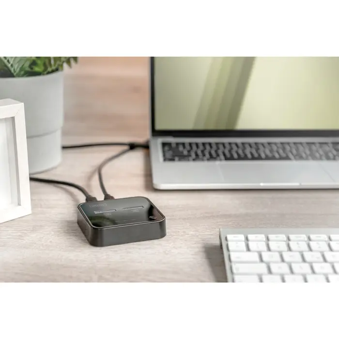 digitus-dual-m2-nvm-ssd-docking-station-docking-station-blac-40088-da-71545-w.webp