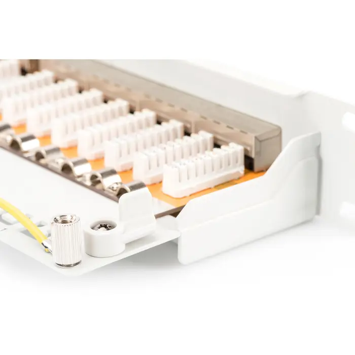 digitus-patchp-19-inches-cat6-24-fach-30212-dn-91624s-w.webp