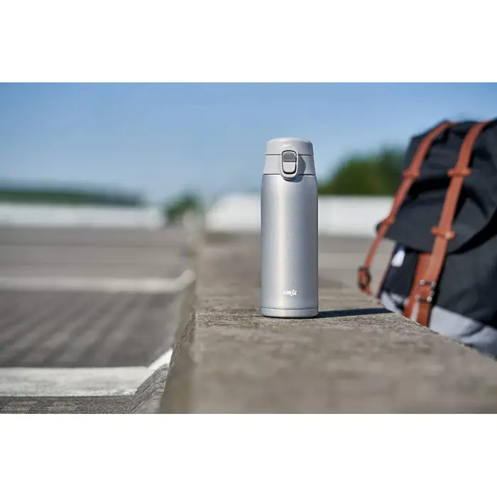 emsa-travel-mug-light-thermal-mug-04-liters-silver-flip-lid-28540-n2151000-w.webp