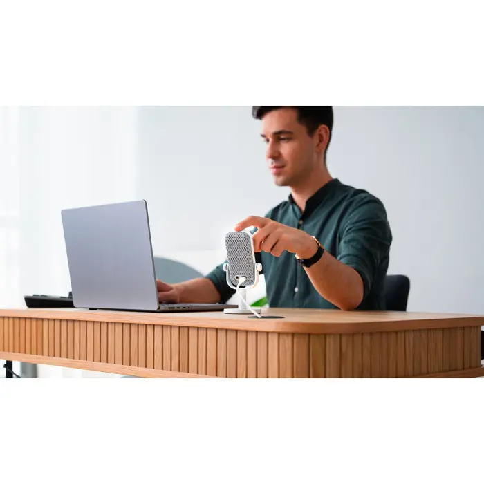 endorfy-solum-voice-s-white-usb-c-rgb-lighting-52473-ey1b015-w.webp