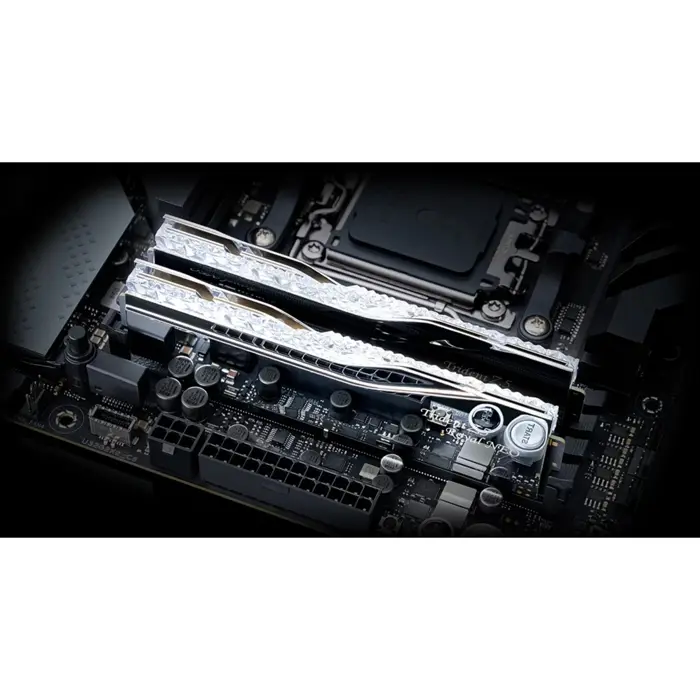 gskill-ddr5-32gb-6000-cl-36-2x-16-gb-dual-kit-ram-silver-f5--63761-f5-6000j2836g16gx2-tr5ns-w.webp