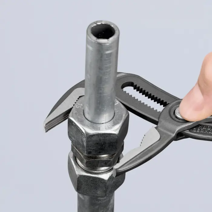knipex-cobra-es-87-51-180-180mm-pipe-water-pump-pliers-black-34899-8751180sb-w.webp