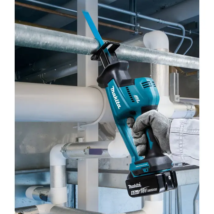 makita-reciprocating-saw-18v-djr189z-94571-wlononwcreehm.webp