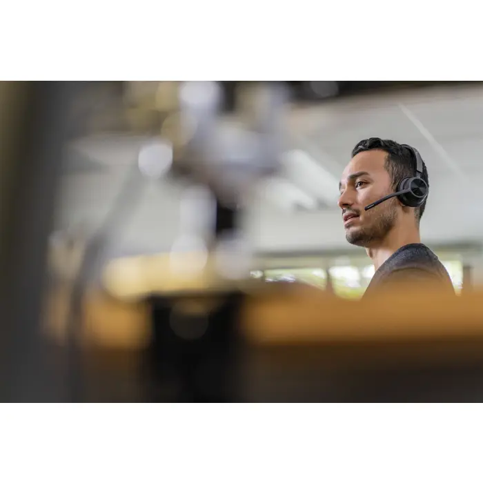 poly-voyager-4320-microsoft-teams-certified-usb-c-headset-bt-22501-wlononwcrfiwl.webp