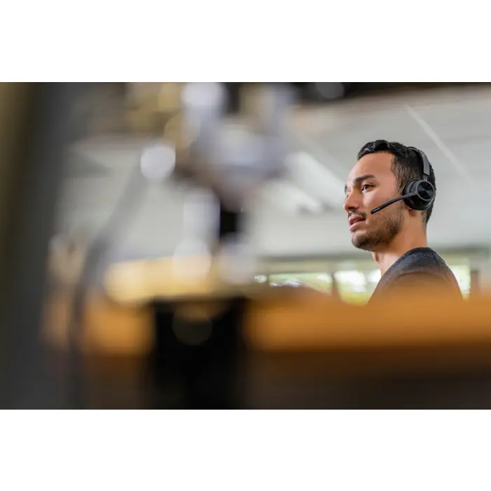 poly-voyager-4320-microsoft-teams-certified-usb-c-headset-bt-23620-wlononwcrfiwl.webp
