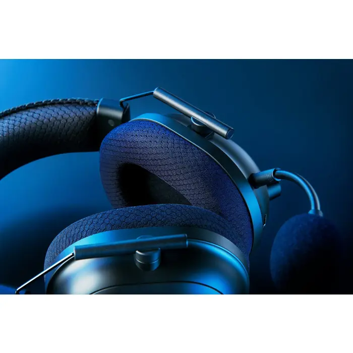 razer-esports-headset-blackshark-v2-pro-wireless-over-ear-mi-8461-wlononwcr4707.webp
