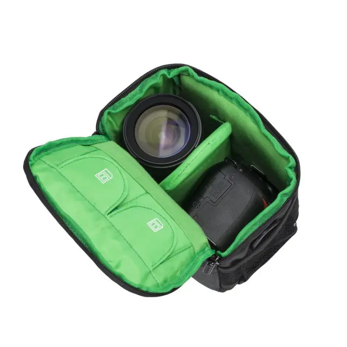 rivacase-black-case-for-ps-slr-7420-58150-e0009777.webp