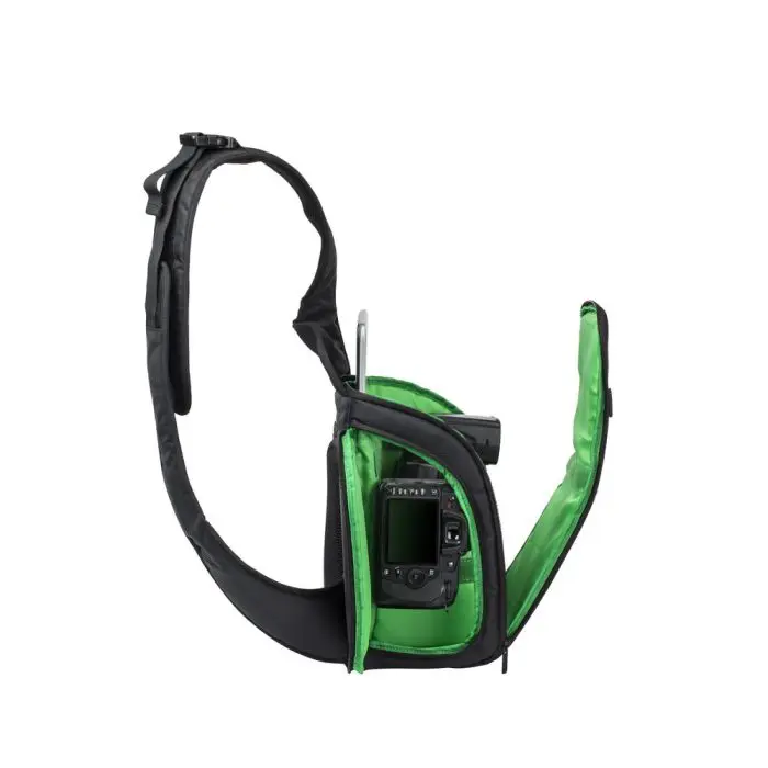 rivacase-black-case-for-ps-slr-7470-44652-e0009781.webp