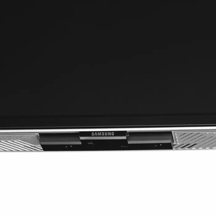 samsung-s32fg810su-computer-monitor-813-cm-32-2160-x-3840-pi-2432-monsa1gam0064.webp
