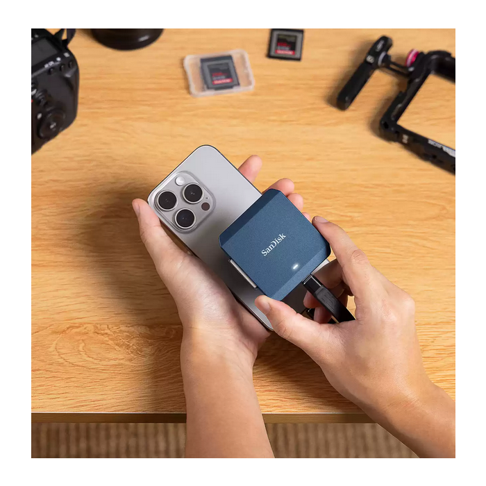 sandisk-pro-cinema-cfexpress-card-reader-42334-e0019367.webp