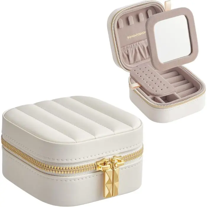 songmics-home-anah-collection-potovalna-skatlica-za-nakit-17357-e0017921.webp