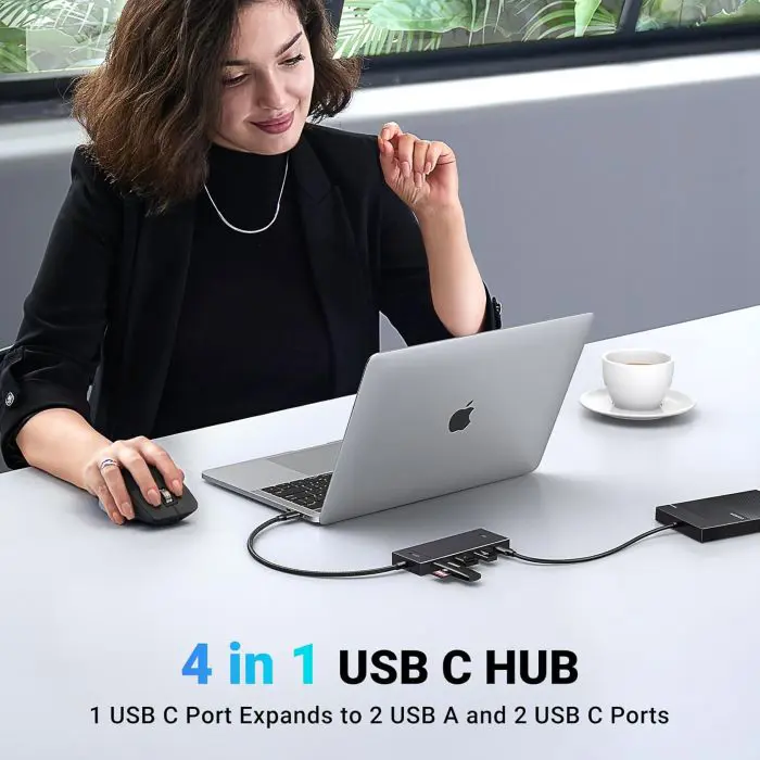 ugreen-usb-c-hub-10gbps-with-2x-usb-c-32-and-2x-usb-32-61301-e0013703.webp