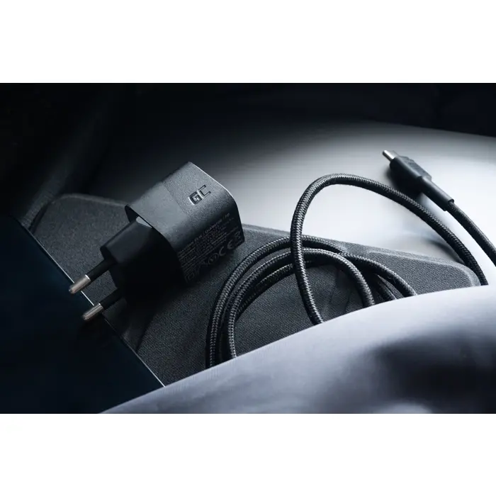 usb-charger-green-cell-powergan-33-w-pd-30-qc-30-1x-usb-c-bl-41869-ladgcesic0015.webp