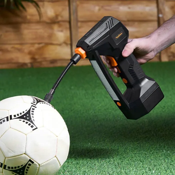 vonhaus-12v-tire-inflator-with-digital-pressure-gauge-7105-e0014418.webp